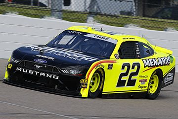 CircuitCity.com 250 photo gallery